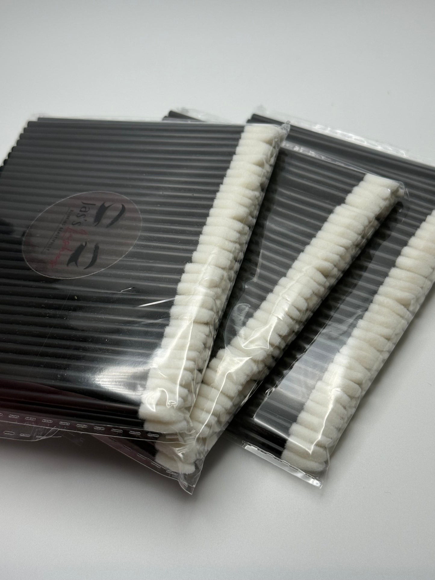 Lip applicators